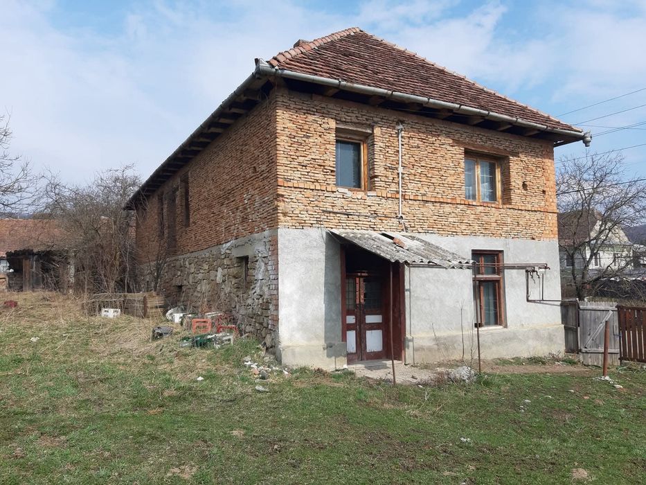 Casă la țară, comuna Batoș