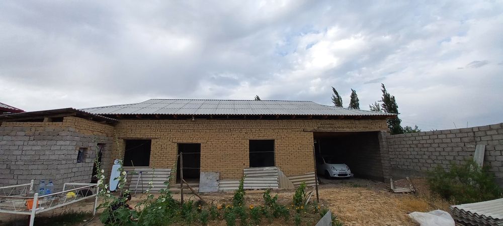 Uchastka sotiladi. 10 sotx