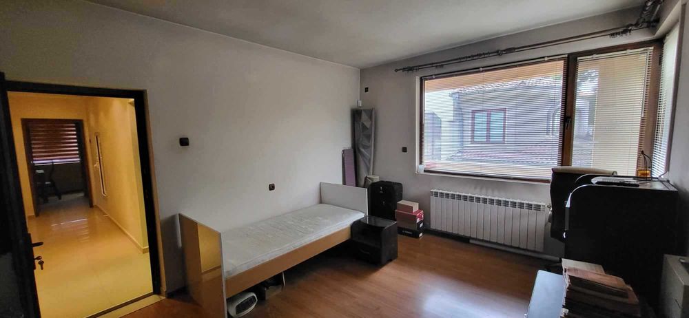 Етаж от къща, гр.Попово