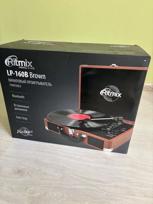 Виниловый проигрыватель RITMIX