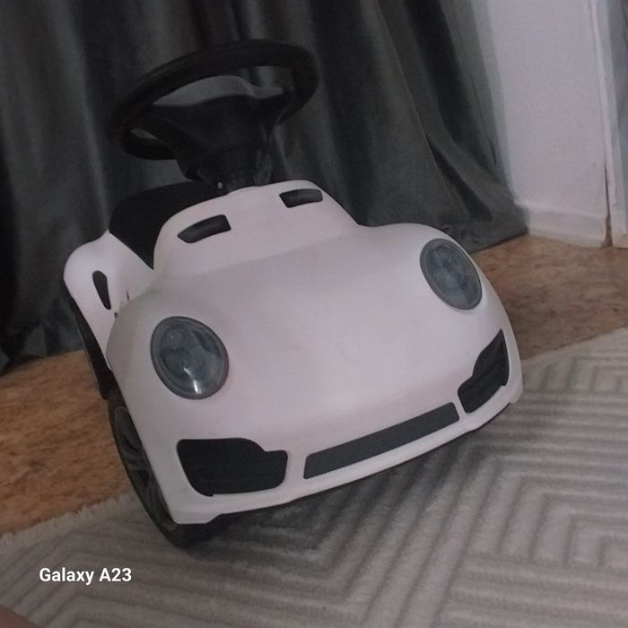 Детская каталка толокар машинка