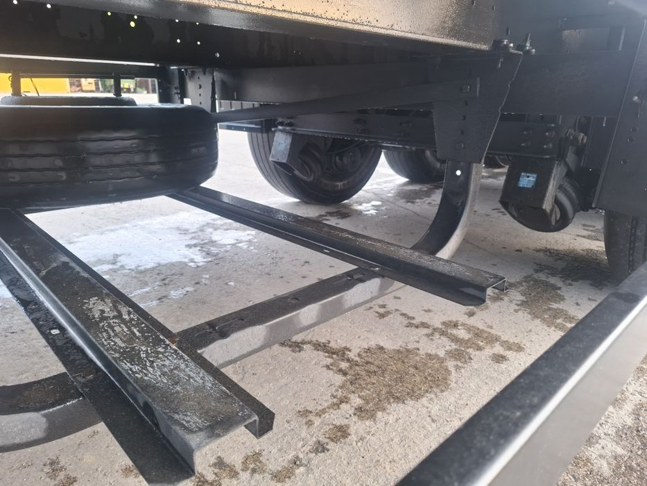 Semiremorca Schmitz  Standard /Axă Liftanta