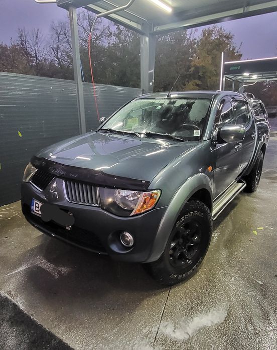 Mitsubishi L200 4x4 autoutilitare