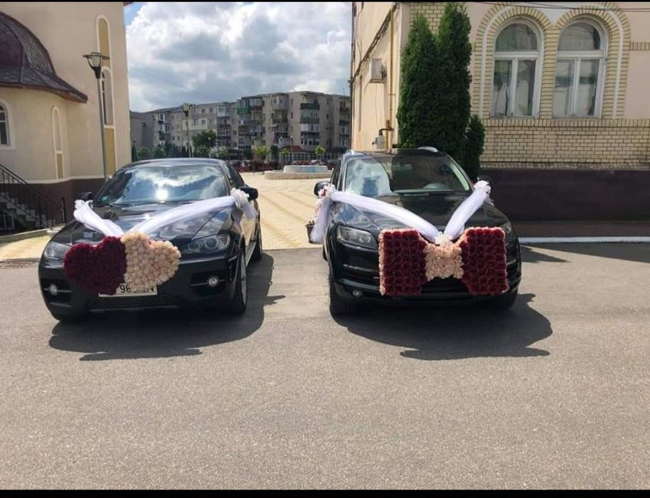 Ornat mașini nunți