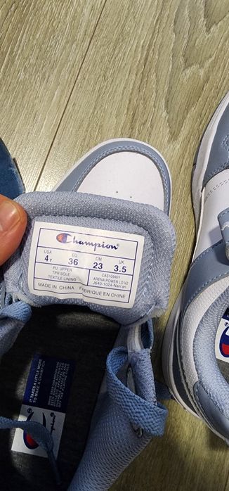 Продавам маратонки на Champions