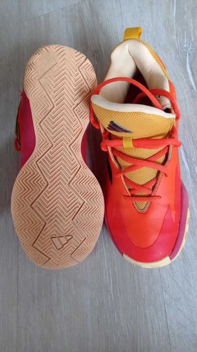 Маратонки Adidas