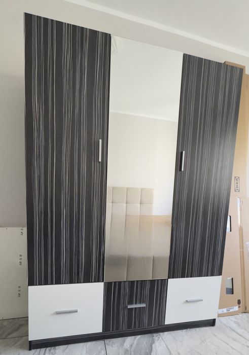 Гардероб и скрин