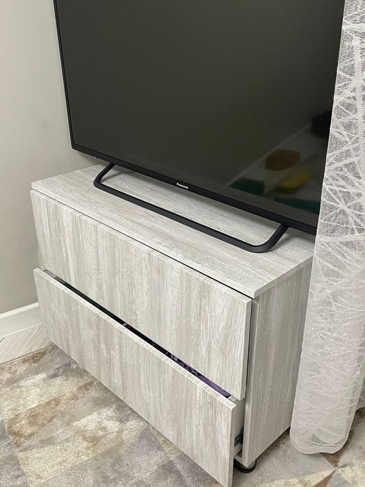 продам шкаф и тумбу