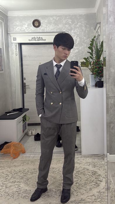 Новое серые кастьюм!!!