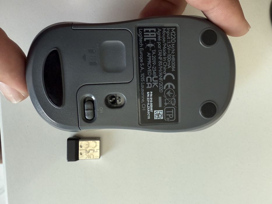 Мишка logi  безжична USB