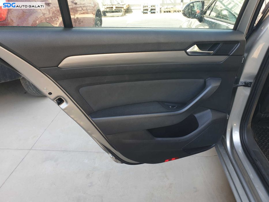 Panou Tapiterie Fata Usa Interioara Stanga Spate Volkswagen Passat B8 Berlina Sedan 2015 - 2023 [C3974]