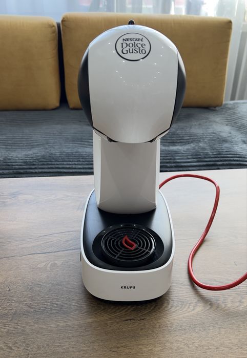 Кафе машина Dolge Gusto Krups