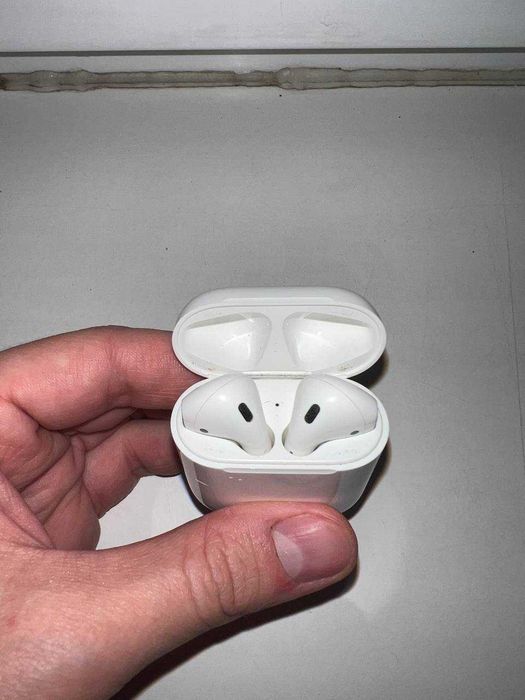 AirPods with Charging Case