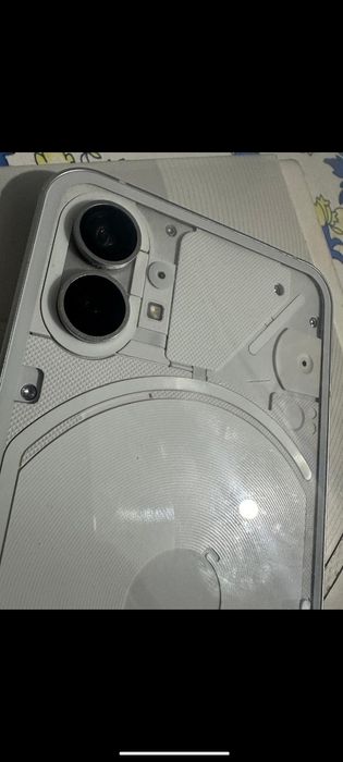 Продаю Nothing Phone 1