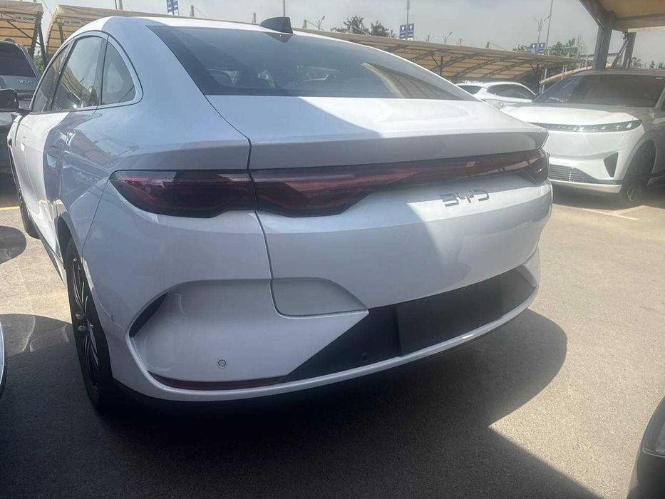 BYD QIN L 545 Запас хода 2025 с пробегом