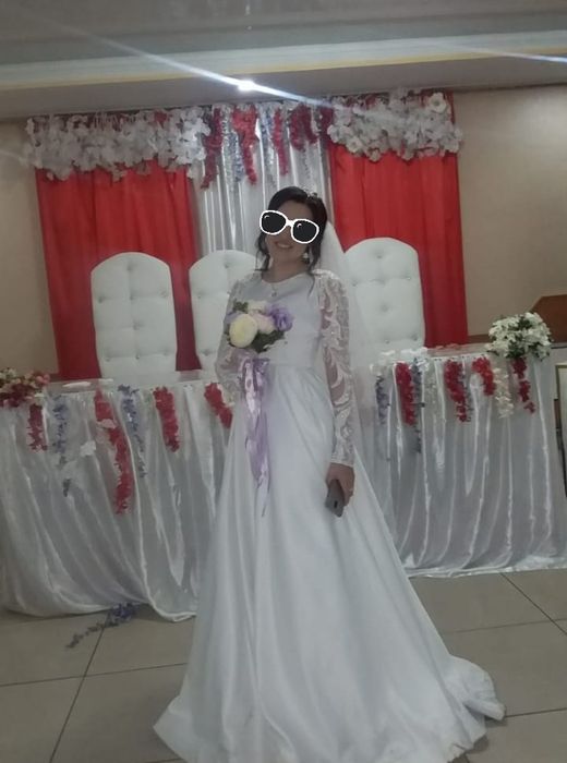 Свадебное платье