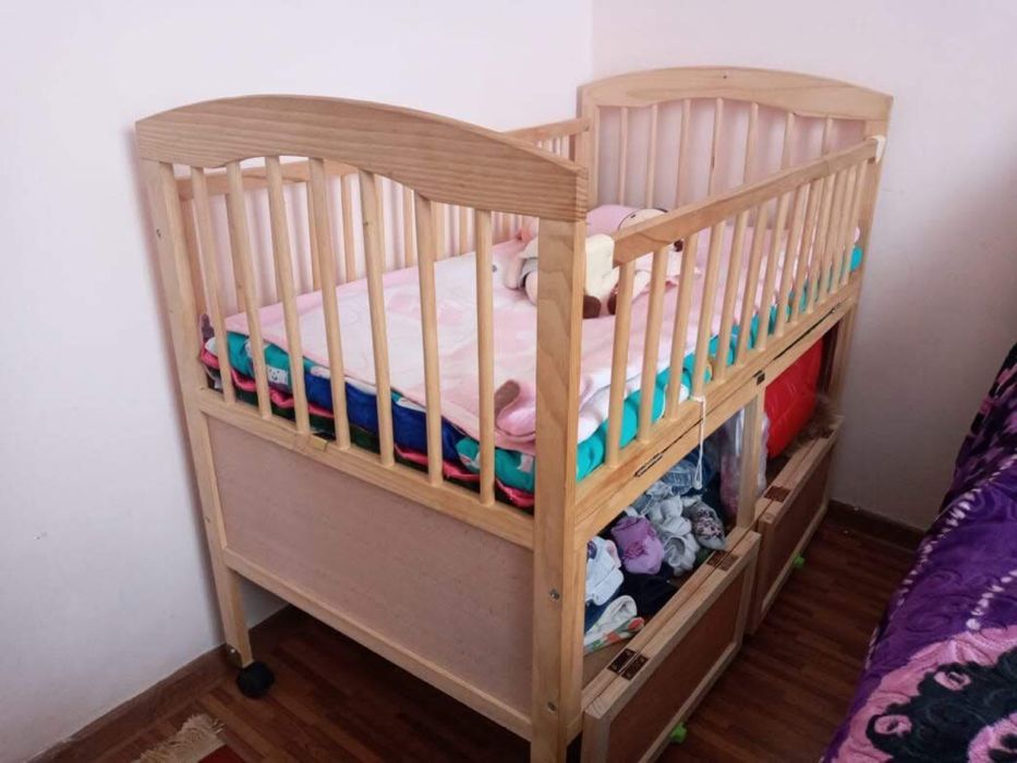 продам манеж в хорошем состоянии