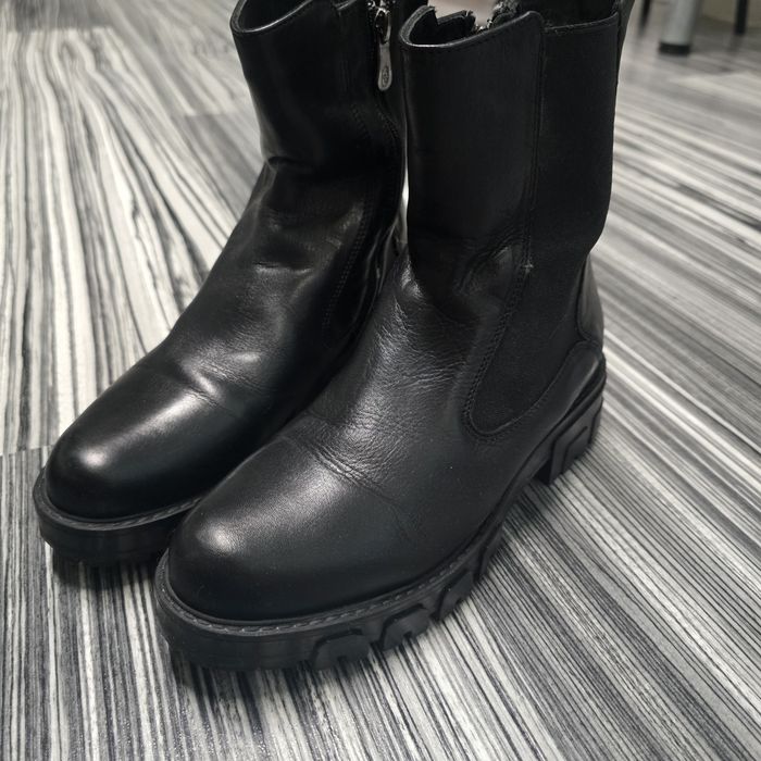 Vand ghete dama marime 37