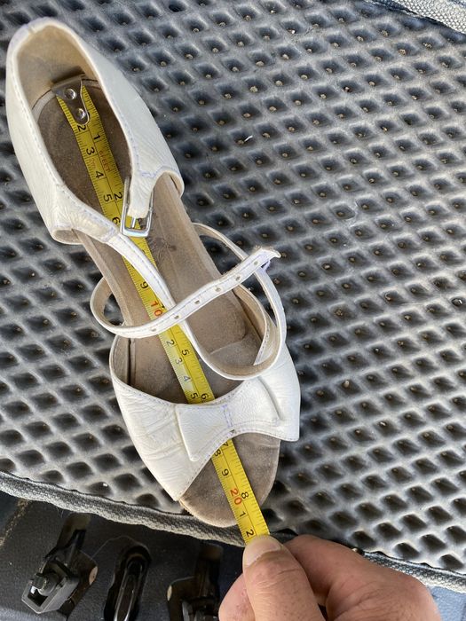 Туфли для танцев срочно!