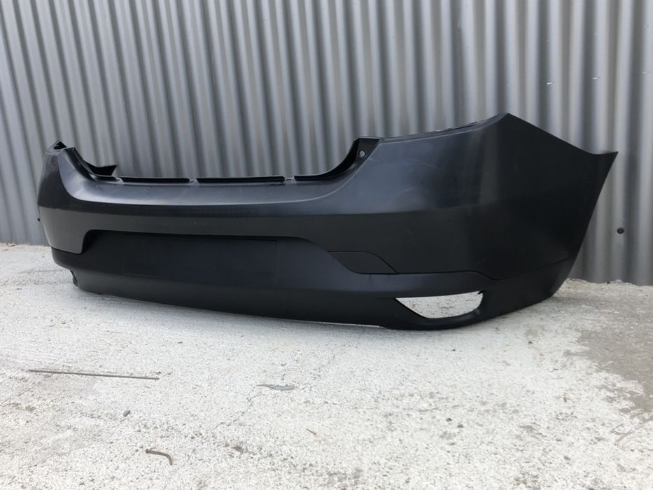 Bara spate noua Dacia Logan 2 , 2017 / 2018 / 2019 / 2020 Facelift