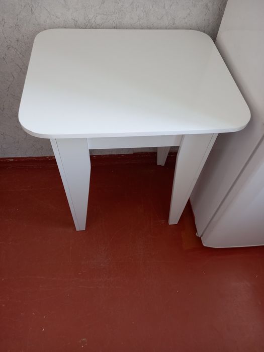 Кухонный стол новая