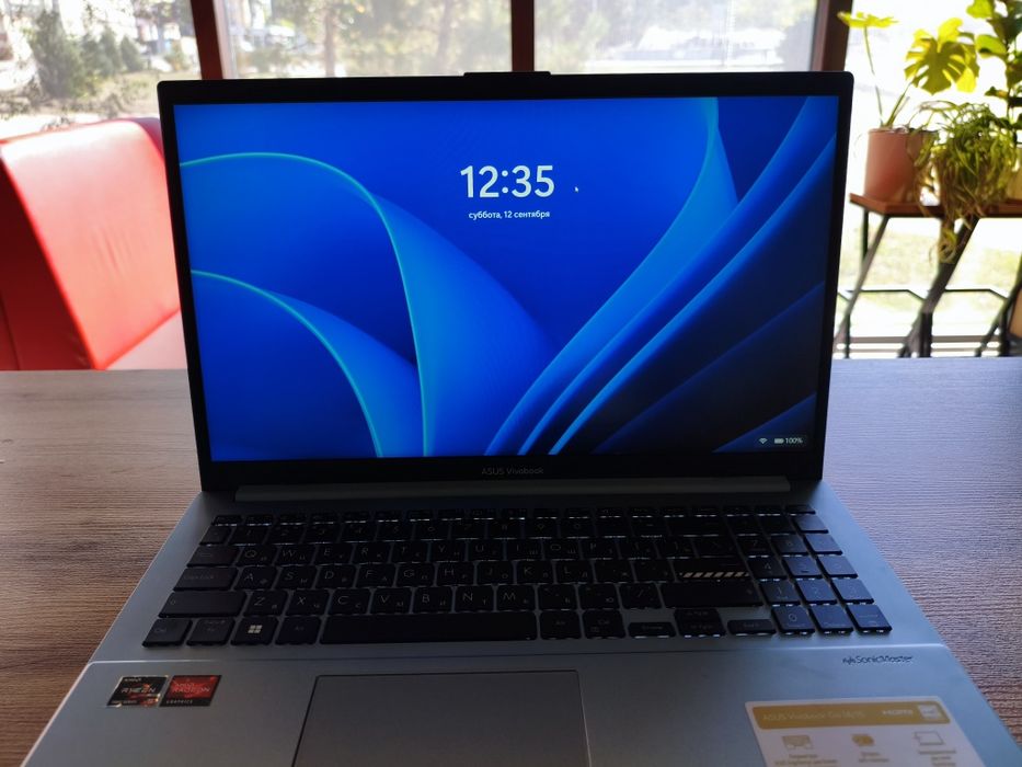 Asus vivobook 15