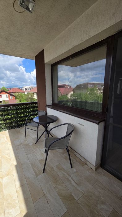 Inchiriez apartament 2 cam Coresi Brasov