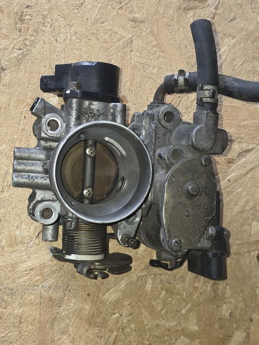 Дроссельная заслонка 4G93 Митсубиси/ Спейс Вагон /Спейс /Руннер/ Галан