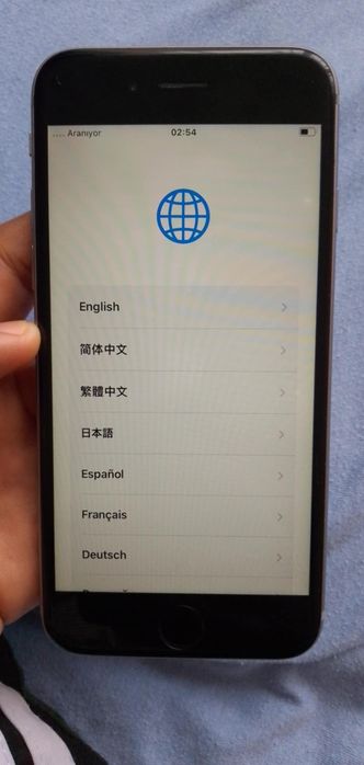 Телефон има само аякот iPhone 6s етелофн