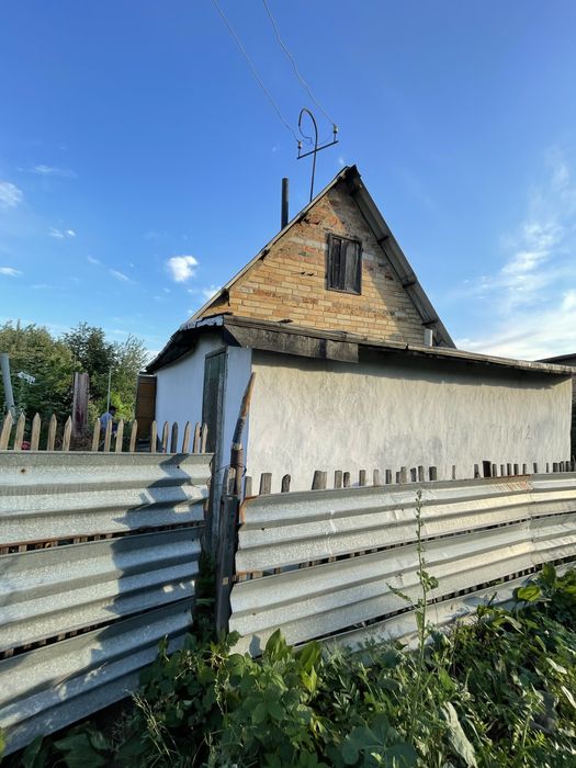 Продается дача с урожаем.