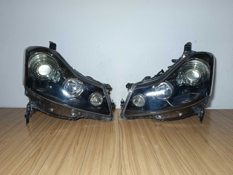 Фары 2шт Xenon Infiniti M35 M45 Nissan Fuga Y50 04-10г Инфинити М35