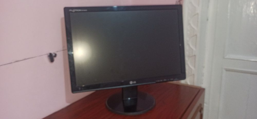 Hujjat ishlari uchun kompyuter