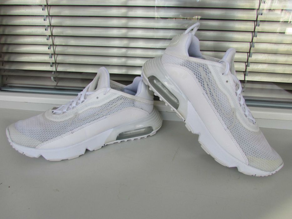 Маратонки Nike Air Max 2090