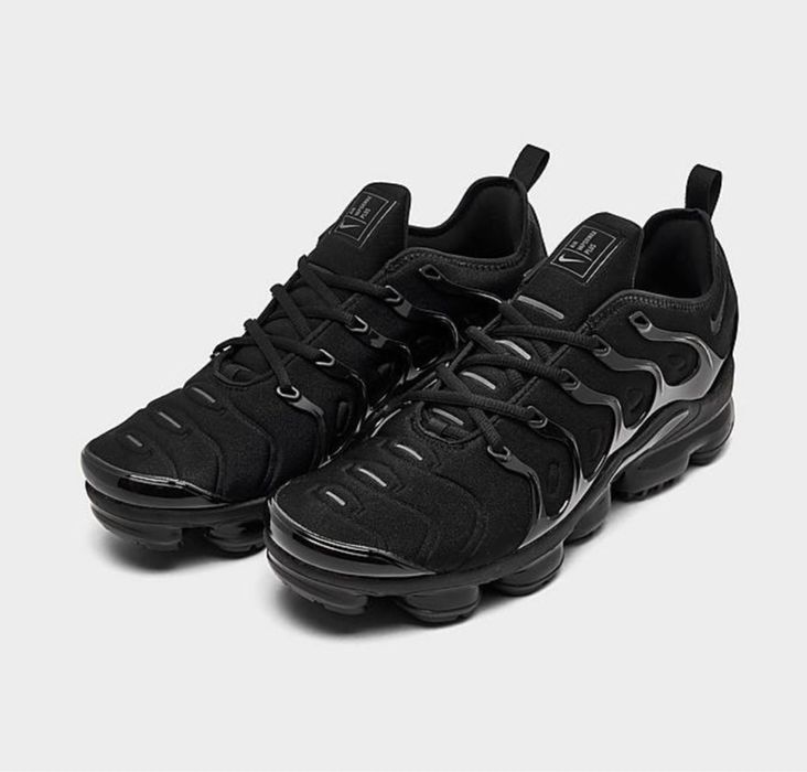Nike Vapormax Plus black Edition