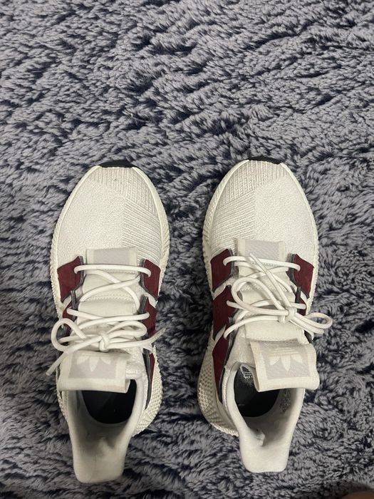 Adidas in stare bun