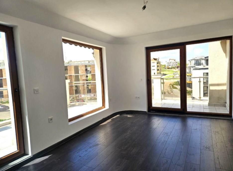 Продава се Тристаен апартамент в Созопол - 159 кв.м за 1101 €/кв.м - Снимка #6