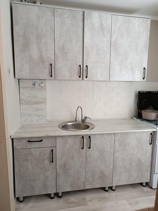 Продам кухонный гарнитур