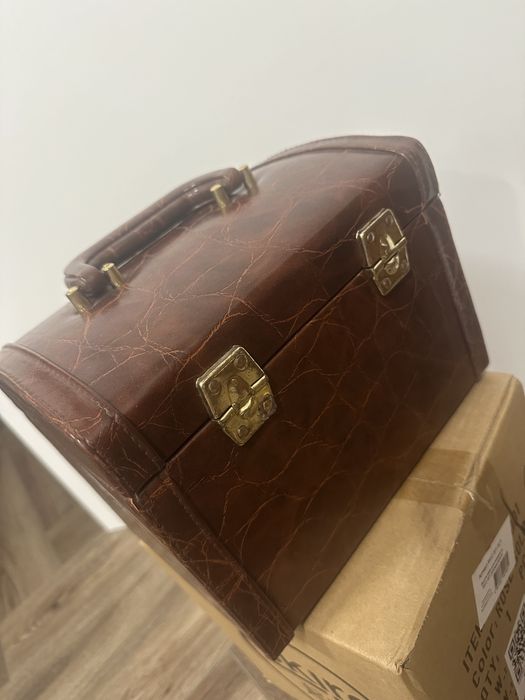Кейс Dillards для косметики или украшений шкатулка
