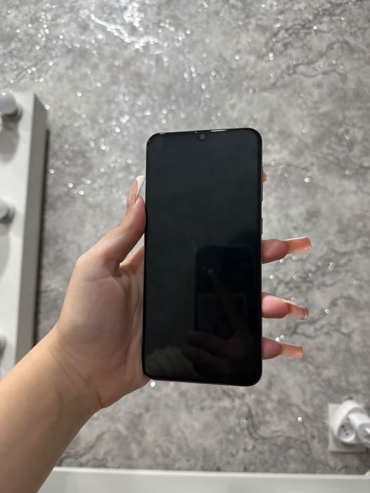 Продам samsung A50