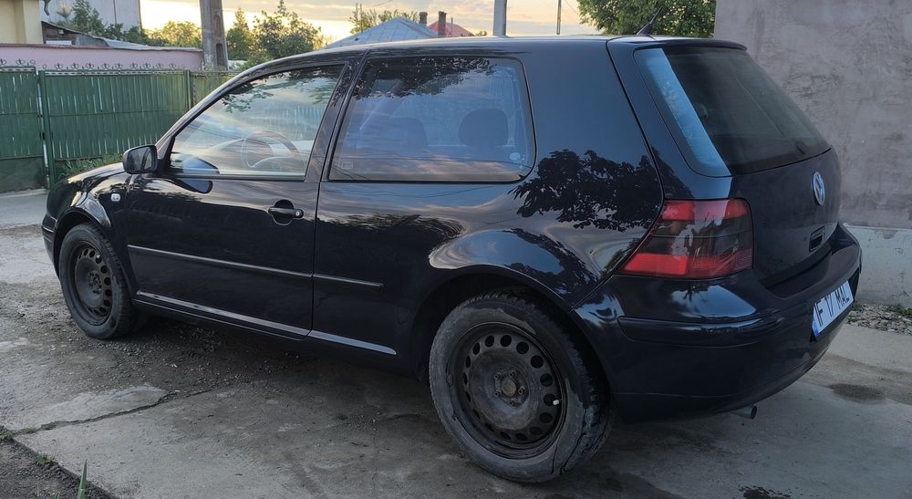 Golf 4 coupe 1.4 16 V AXP