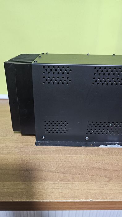 Amplificator de putere  rodgers s-800