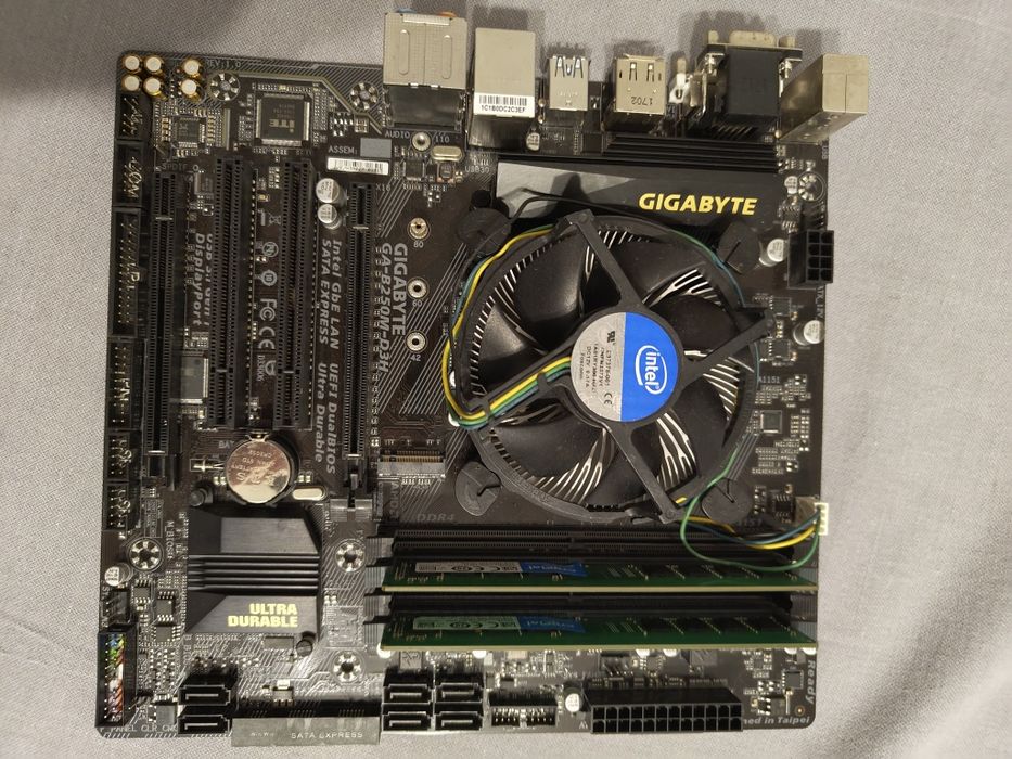 Kit I5 7500 placa de baza si 8 gb ram ddr4