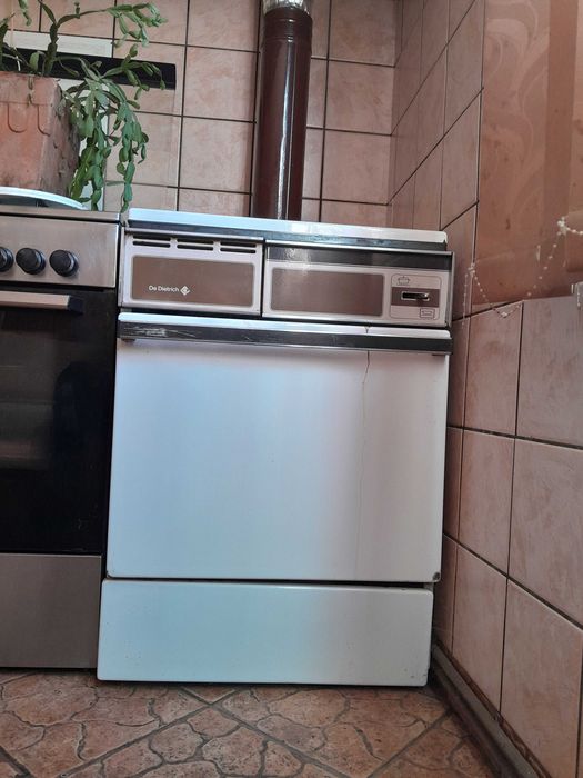 Soba pe lemne cu plita si cuptor