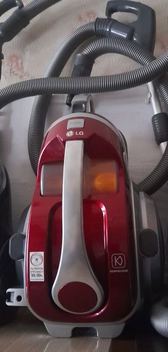 Пылесосы в отличном состояние