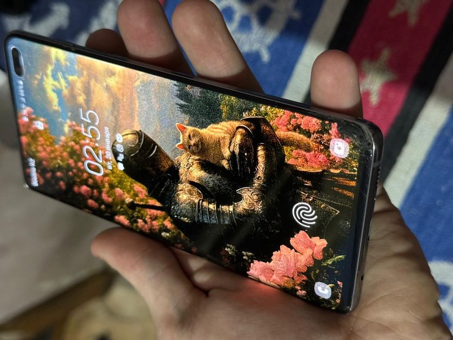 Срочно продам Samsung s10+