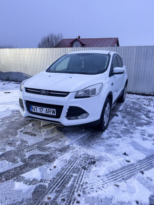 Ford Kuga 2.0 Tdci Euro 5 150 cai 4x4 Cutie Automata an 2015 Buy Back