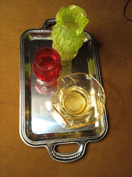 Вазы цветное стекло