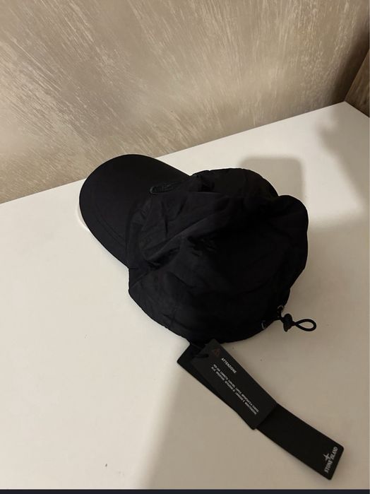 Stone island шапка с козирка