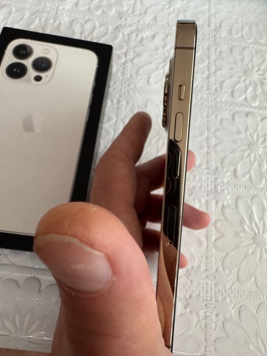 iPhone 13pro  Gold 256 GB като нов