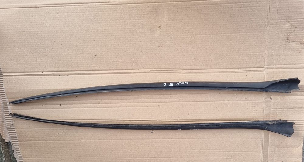 Ornamente parbriz VW Golf 6 Passat B7